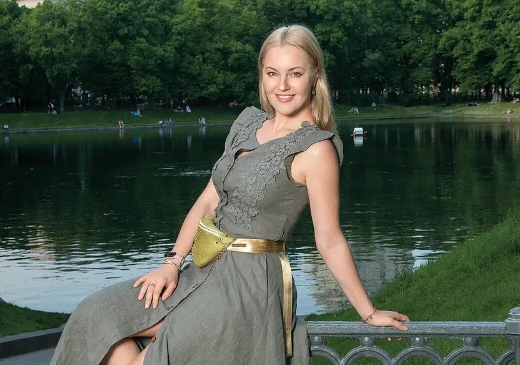 Актриса крайнова фото Как девушка из Юрмалы к успеху шла: актриса Яна Крайнова Звездная любовь Дзен