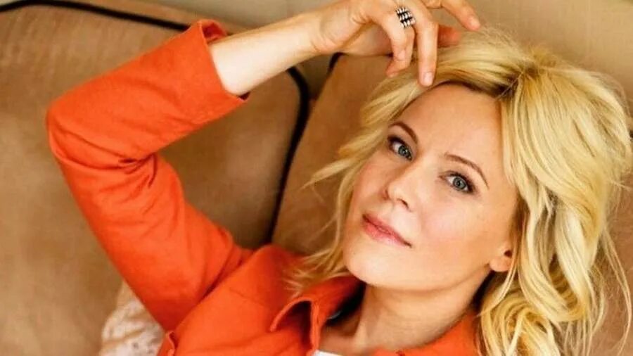 Актриса мария куликова фото Актер Денис Матросов назвал причины развода с Марией Куликовой Новости общества 