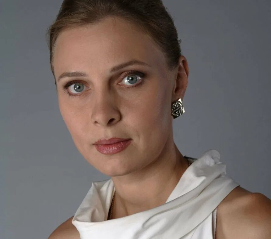 Актриса михайлова фото Куда пропала актриса Юлия Михайлова из "Бандитского Петербурга" ТЕЛЕСКОП Пульс M