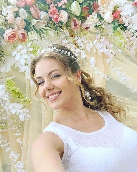 Актриса олеся фаттахова фото His 34th birthday actress with a memorable appearance Olesya Fattakhova 2023 Буд