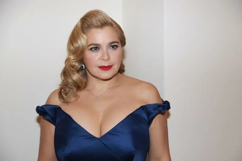 Актриса пегова фото Ирина Пегова наглядно показала, что ей дало участие в "Ледниковом периоде" Москв