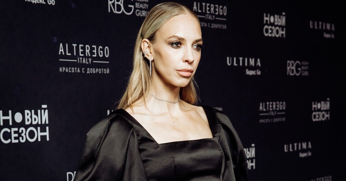 Актриса сочи фото новости Наденька из Comedy Woman произвела фурор на закрытии фестиваля в Сочи