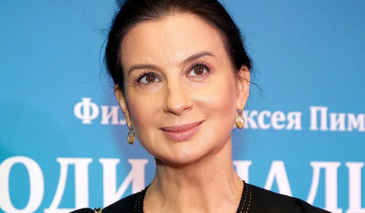 Актриса стриженова фото Пряталась за спиной мужа: исхудавшая Стриженова вызвала оторопь россиян