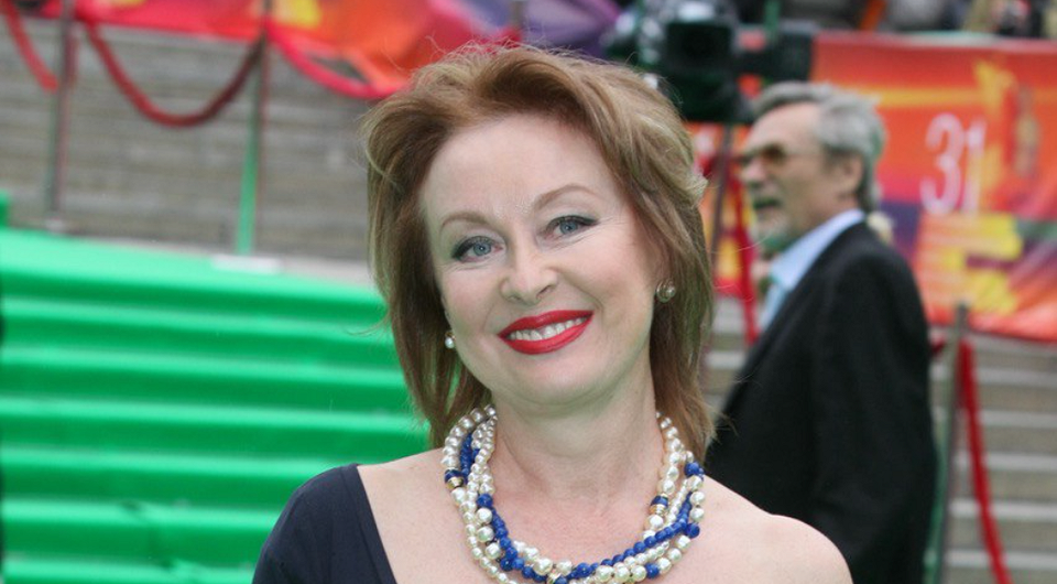 Актриса удовиченко фото Лариса Удовиченко попала в больницу с переломом позвоночника Lisa.ru