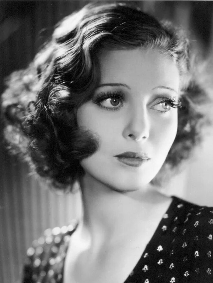 Актрисы 20 годов фото Лоретта Янг Vintage hairstyles, 50s hairstyles, 1930s hair