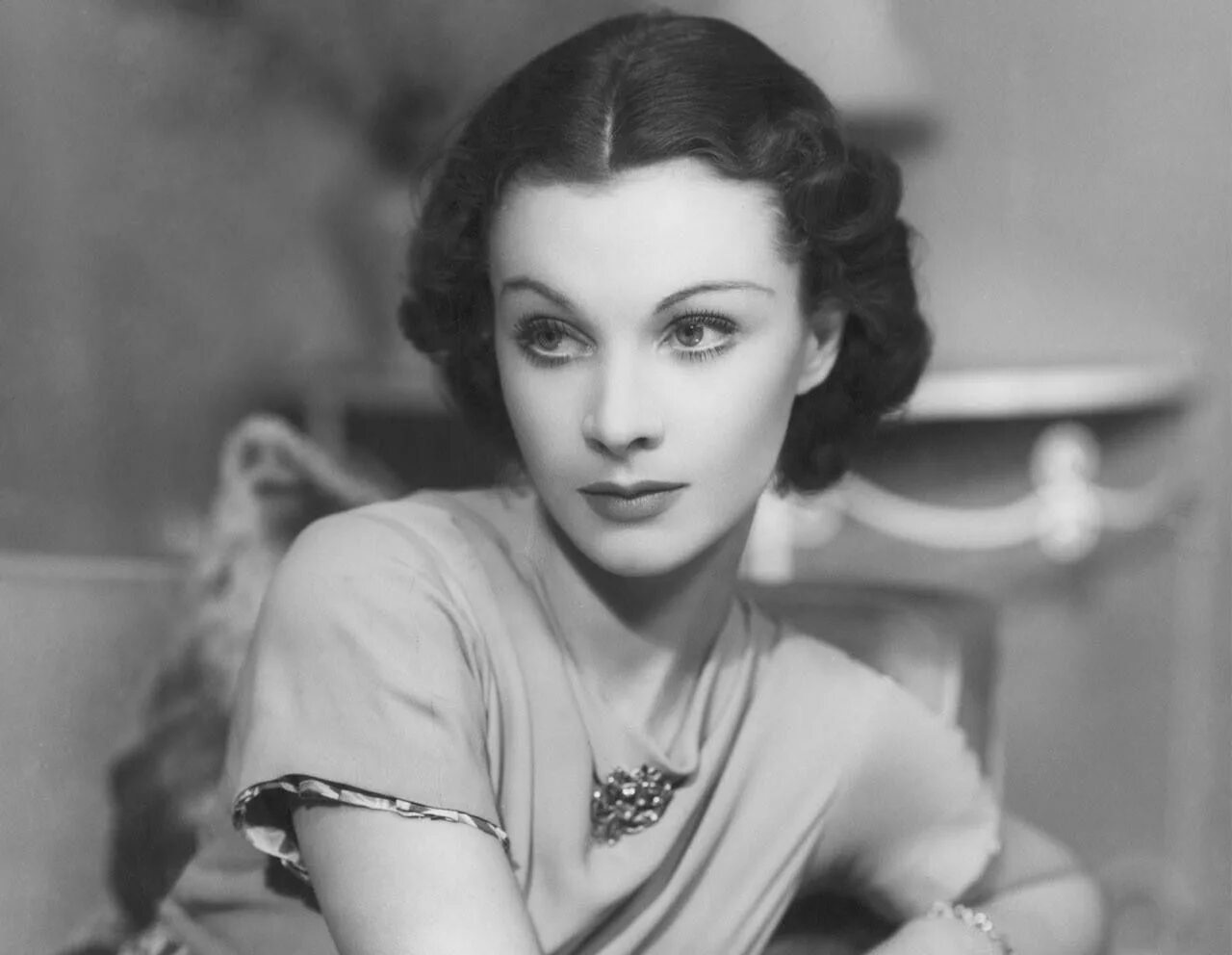 Актрисы 30 лет фото Pin on Вlack and white portrait 1930s hair, Vivien leigh, Old hollywood