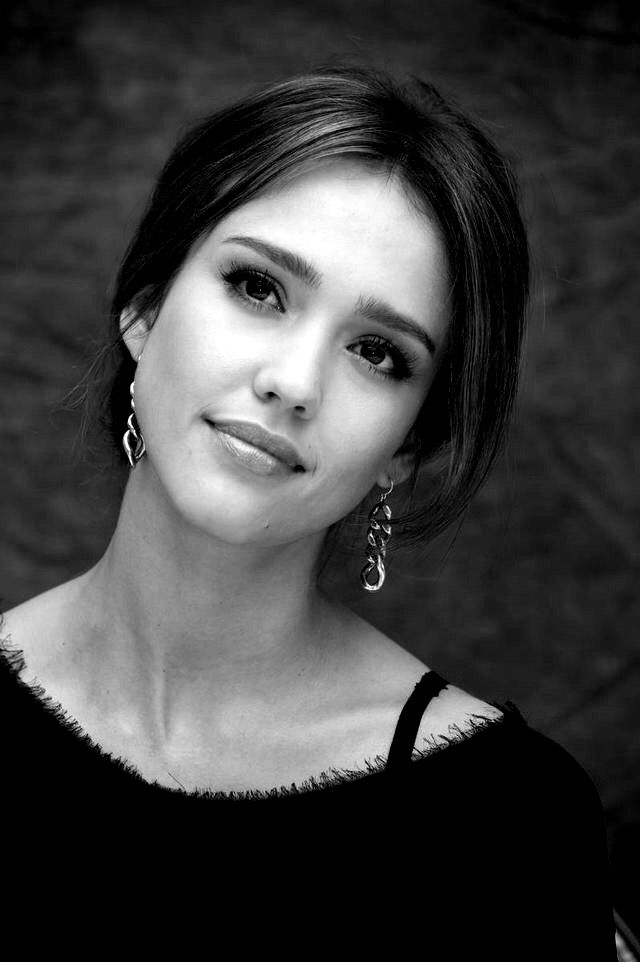 Актрисы фото 16 Pin on Sheisallthat Jessica alba, Jessica alba casual, Jessica biel