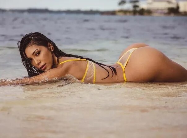 Актрисы фото бикини Bikini Queen 2022 Bikini Queens ВКонтакте