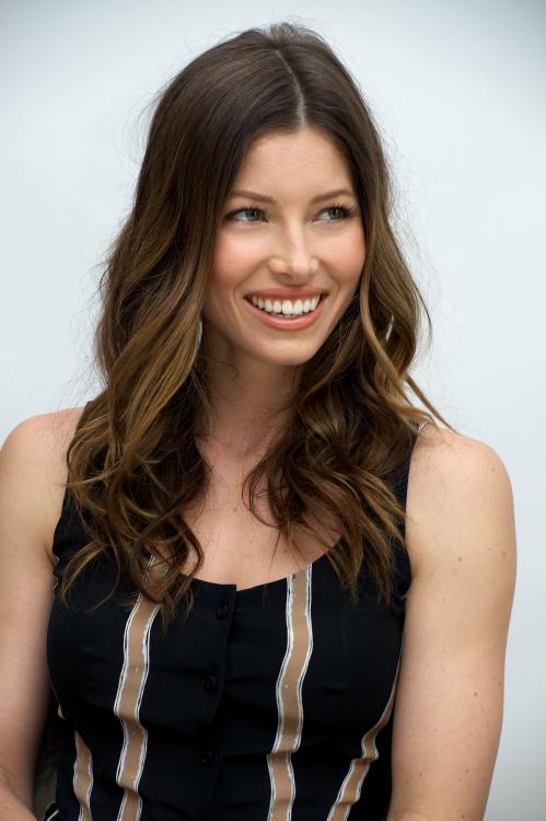 Актрисы фото рост Jessica Biel fdsert - picture #2330