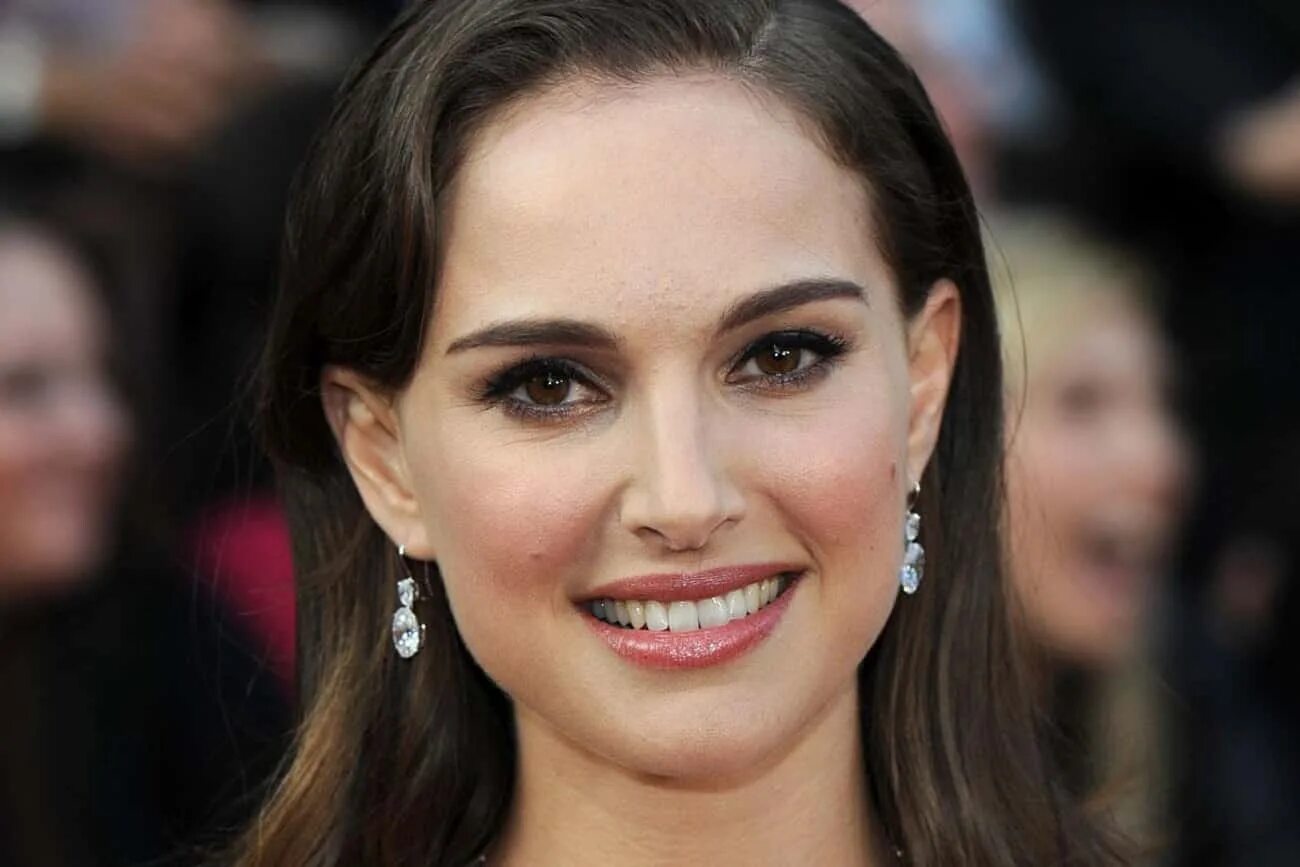 Актрисы фото рост Famous Psychology Majors Celebrities Who Majored in Psychology