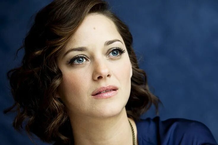 Актрисы фото смотреть бесплатно Marion Cotillard completamente nuda sul set di Ismael's Ghosts Bellezza, Donne f