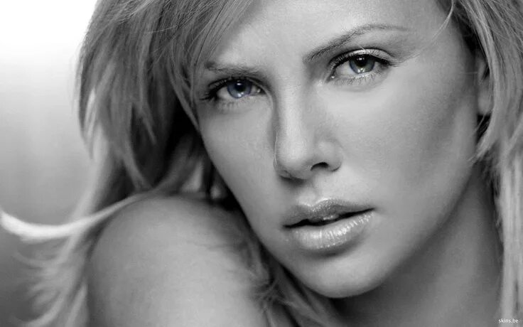 Актрисы фото высокого Charlize Theron Charlize theron, Charlize theron photos, Most beautiful women