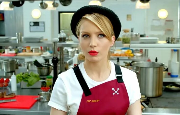 Актрисы сериала кухня фото Pin su Валерия Федорович