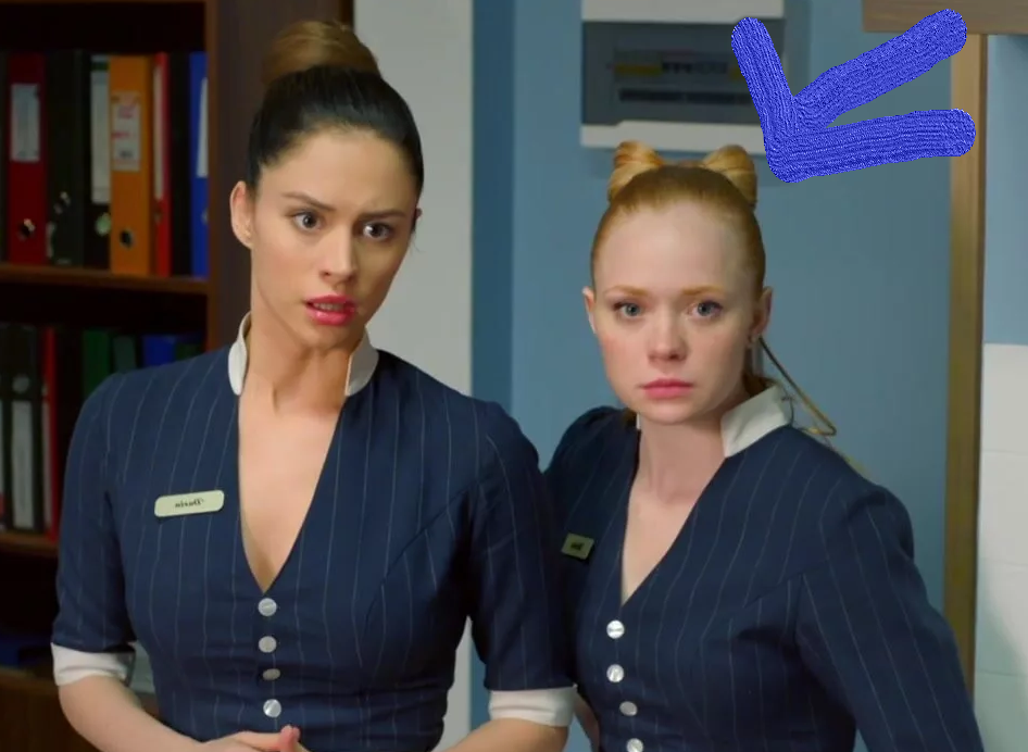 Актрисы сериала отель элеон фото Юля Комиссарова из сериалов "Отель Элеон", "Гранд" и фильма "Отель Белград" Сера