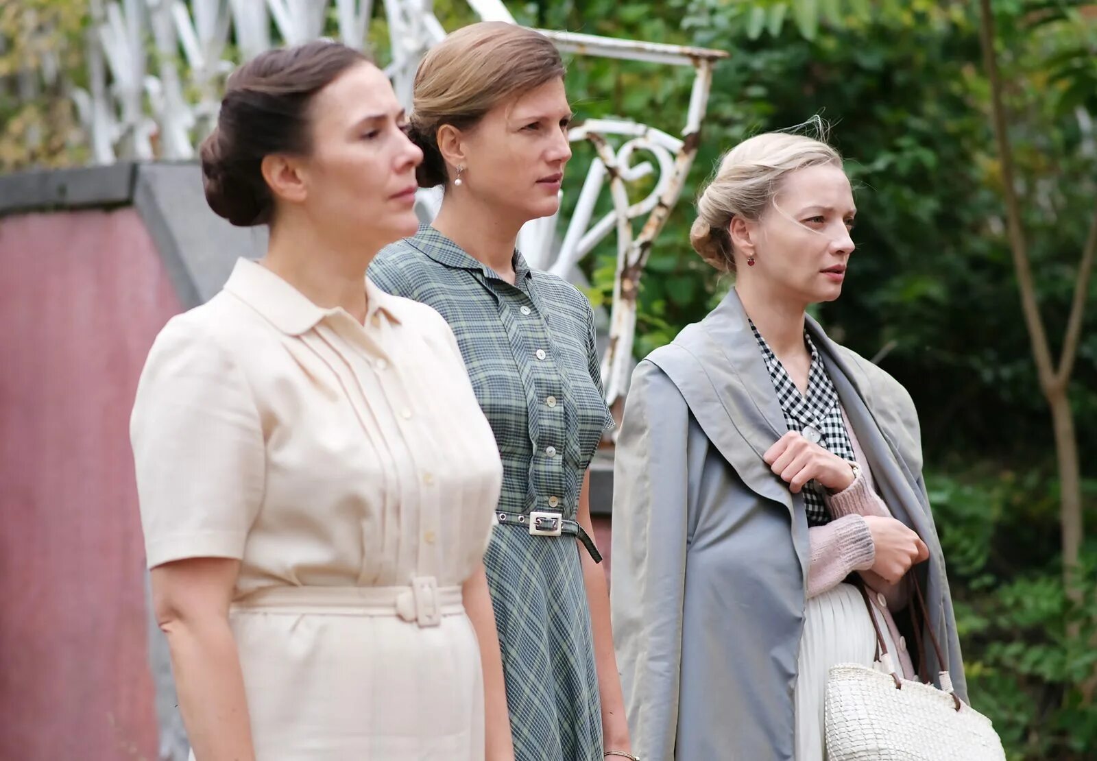Актрисы сериала шифр фото Хрустальный" и "Нулевой пациент" названы лучшими на премии Ассоциации продюсеров