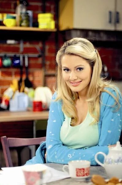 Актрисы сериала универ фото Ответы Mail.ru: парни кто красивее с кем встречались бы