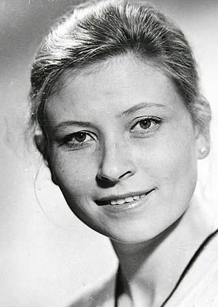 Актрисы ссср фото в молодости Наши любимые актёры в молодости Movie stars, Portrait, Actors