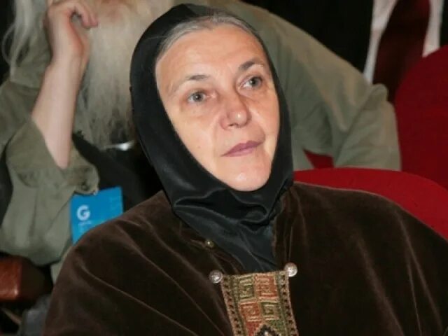 Актрисы ушедшие в монастырь фото и фамилии Знаменитости, ушедшие в монастырь и церковь - ЯПлакалъ
