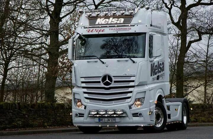Актрос мп3 тюнинг фото Witt Transport - kelsa products Mercedes truck, Mercedes benz commercial, Merced