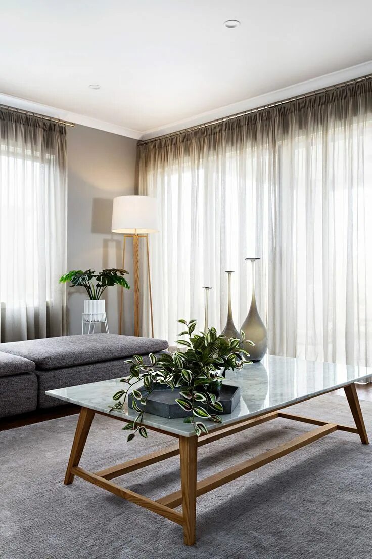 Актуальная тюль в интерьере 2024 Relaxed pencil pleat curtains with rod and rings in Dakota - Flax @zepelfabrics 