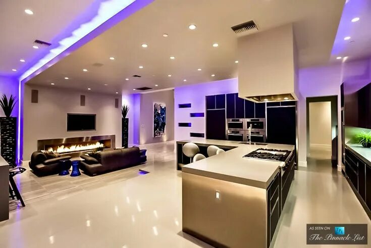 Актуальное освещение в интерьере 2024 The Hurtado Residence in Las Vegas, NV Modern living room lighting, House design