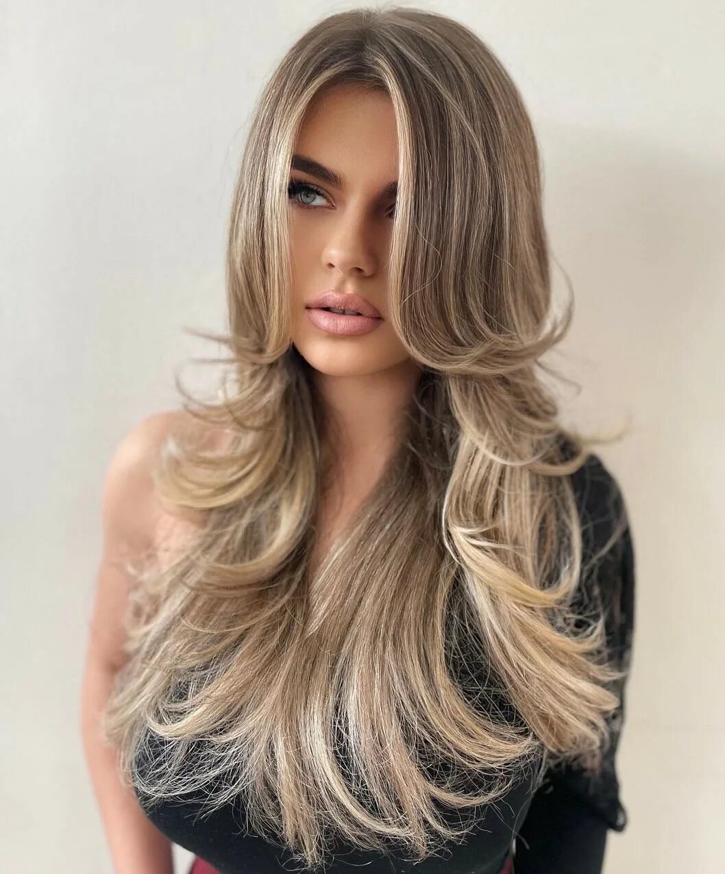 Актуальные стрижки на длинные волосы 2024 40 Straight Hairstyles and Haircuts That Are Trendy in 2024 - Hair Adviser
