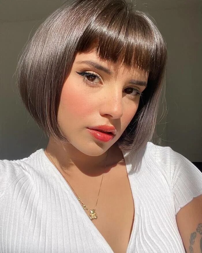 Актуальные стрижки с челкой 2024 Trendy A-Bob haircut - 55 Fresh Looks for 2024