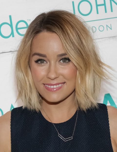 Актуальные стрижки волосы до плеч фото 10 Highlighted Hair Trends You Need to Know About This Fall Medium hair styles, 