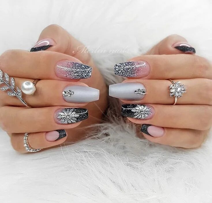 Актуальный дизайн ногтей Pin by Жанна Жанна on Макикюр к Новому году Gel nails, Natural nails, Gel nail d