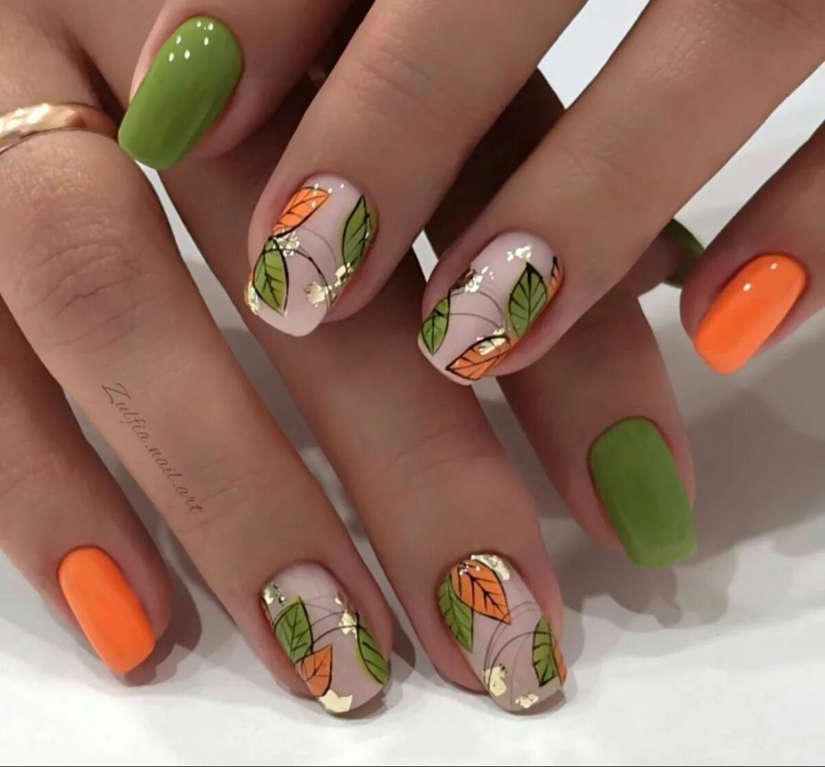 Актуальный маникюр осень 2024 последние тренды Summer Nails Beach 2023 Summer Nails 2023 Thanksgiving nails, Nail art designs, 