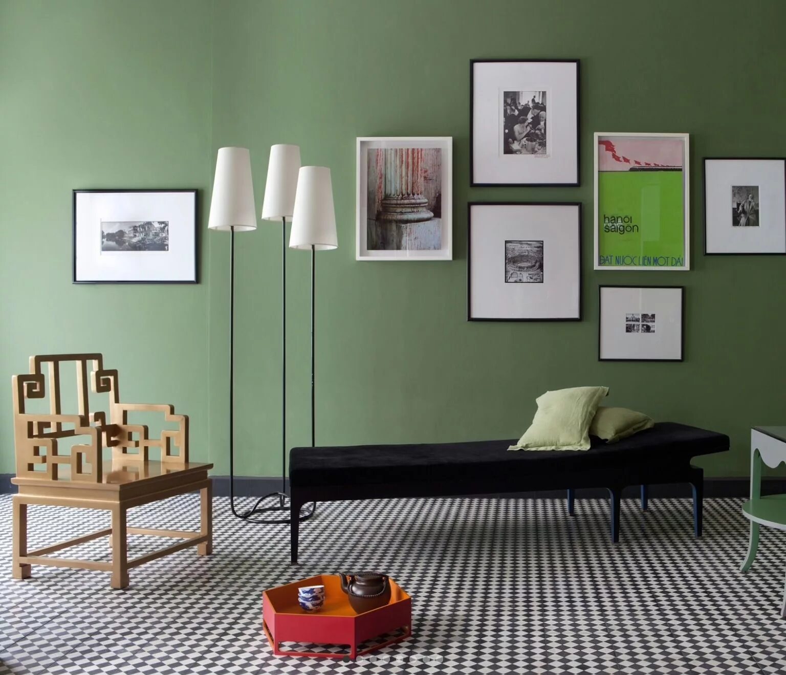 Актуальный цвет стен в интерьере GREEN WITH ENVY: BRUNO DE CAUMONT'S 'LA VILLA VERTE