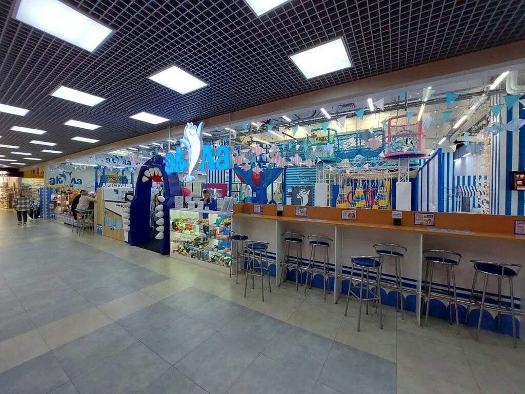 Акула 19 1 микрорайон юбилейный фото Акула, entertainment center, Irkutsk, mikrorayon Yubileyny, 19/1 - Yandex Maps