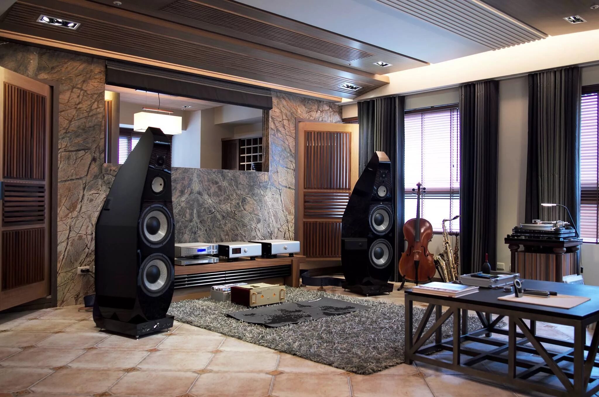 Акустическая система фото Timeline Photos - High End Audio For The Passionates Maison, Déco maison, Home t