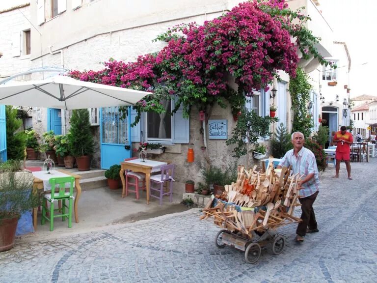 Алачаты турция фото 36 hours in Izmir: Turkey's western pearl Daily Sabah