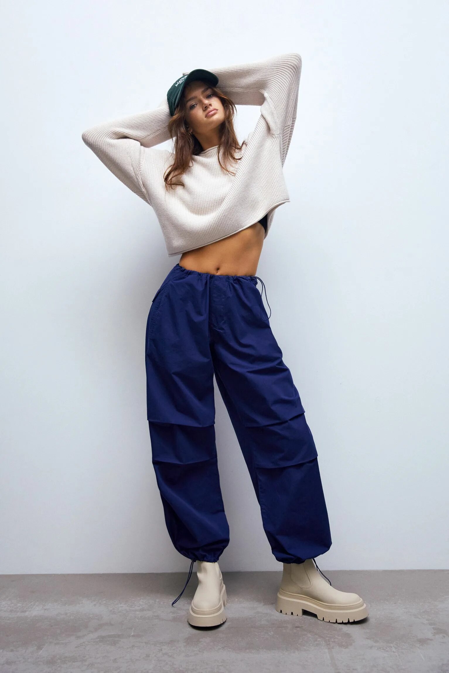 Алана стиль брюки женские Брюки Pull&Bear - купить с доставкой по выгодным ценам в интернет-магазине OZON 