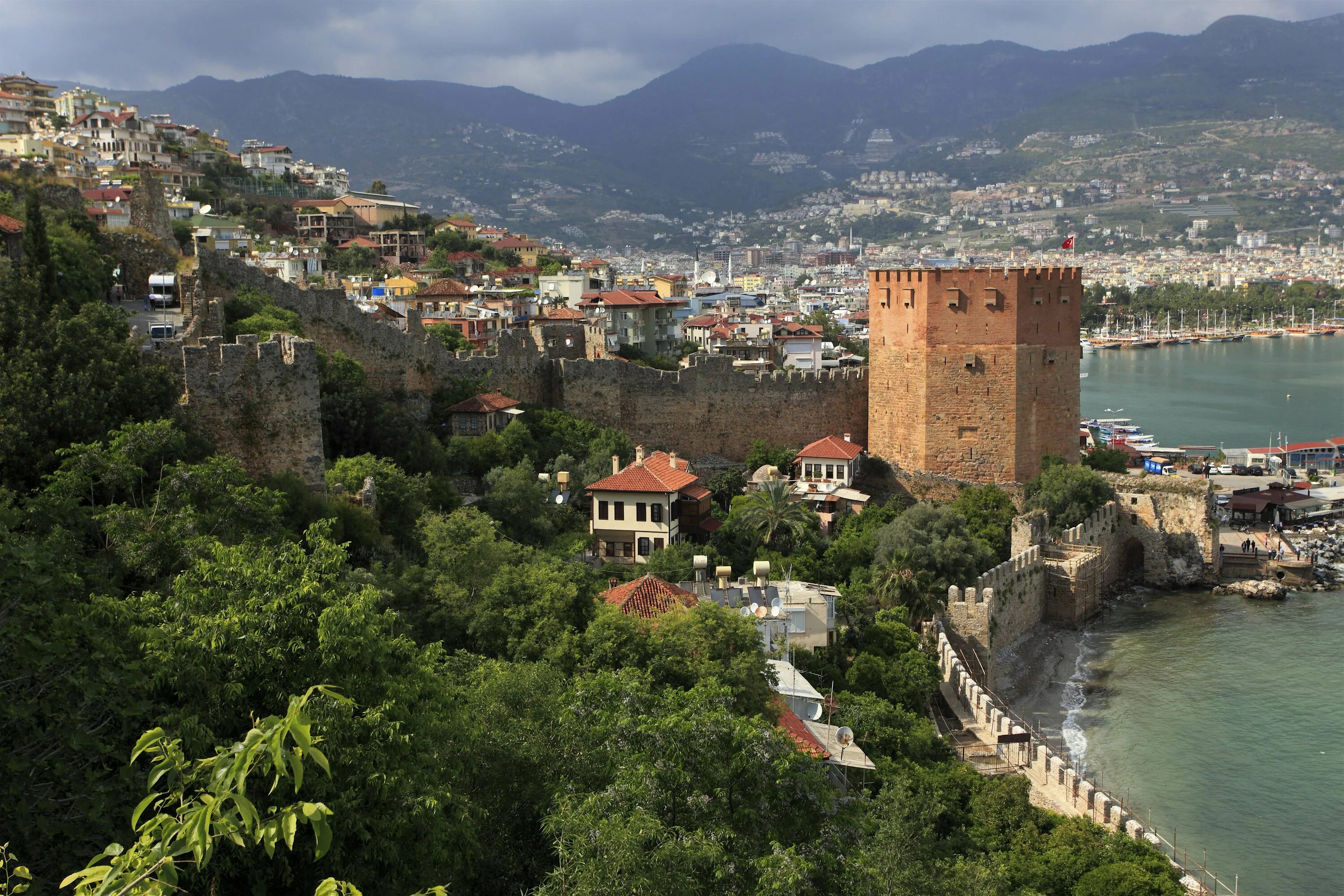 Алания город в турции достопримечательности фото Alanya travel - Lonely Planet Turkey, Europe