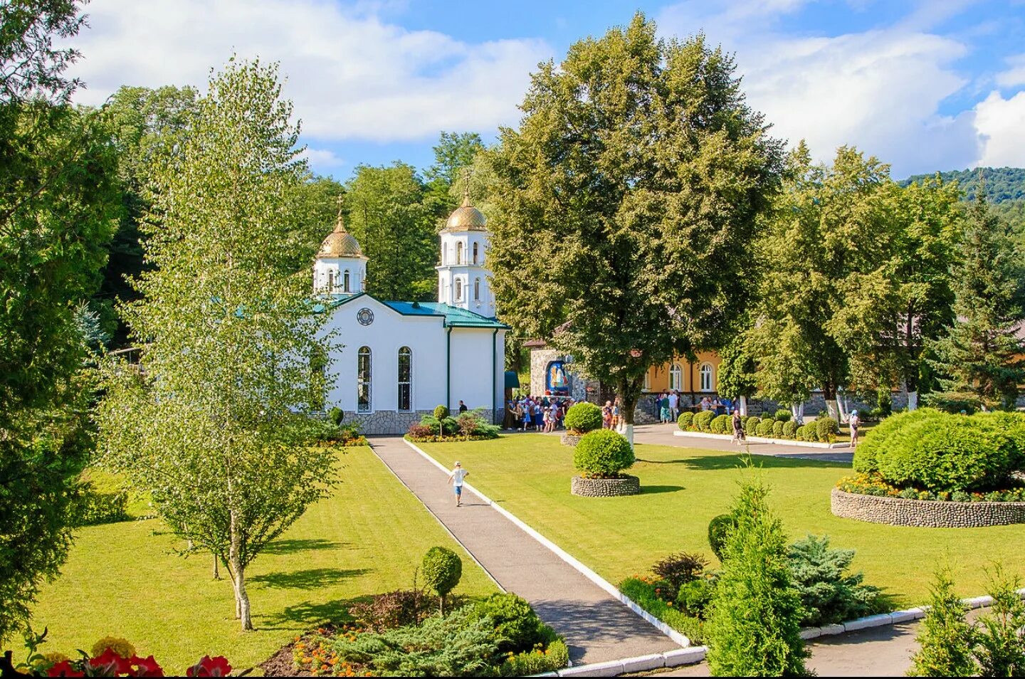 Аланский богоявленский женский монастырь северная осетия фото В Аланском Богоявленском женском монастыре отметили престольный праздник