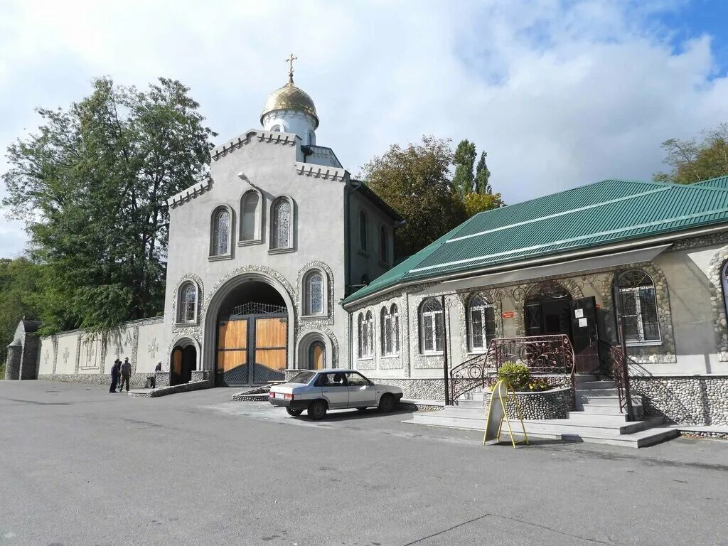 Аланский богоявленский женский монастырь северная осетия фото Bogoyavlensky Alansky Zhensky Monastyr, orthodox church, Russia, Republic of Sev