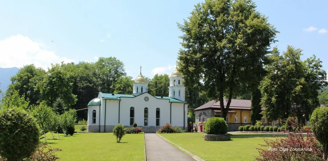 Аланский богоявленский женский монастырь северная осетия фото Богоявленский Аланский женский монастырь, Алагир (Алагирский район), фотография.