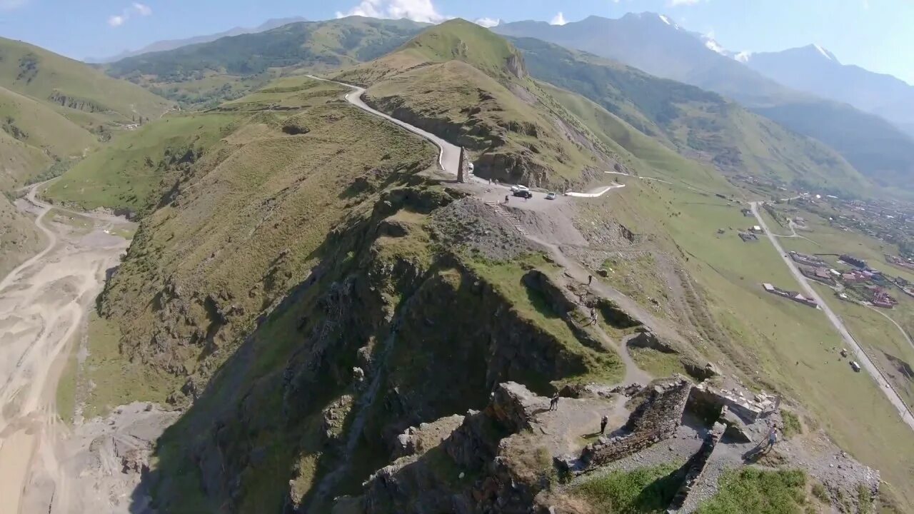 Аланский дворик уч1 село дзуарикау фото Горы - YouTube