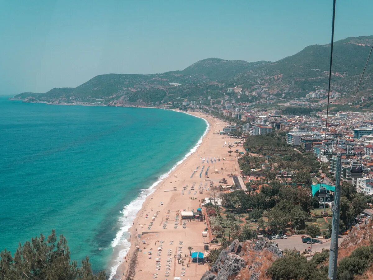 Аланья пляжи фото Где отдохнуть в октябре на море: куда поехать осенью 2024