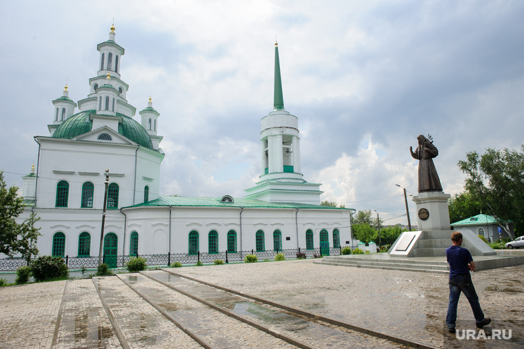 Алапаевск фото города Под приезд патриарха на Урале перестраивают целый город. Чтобы увидеть это первы