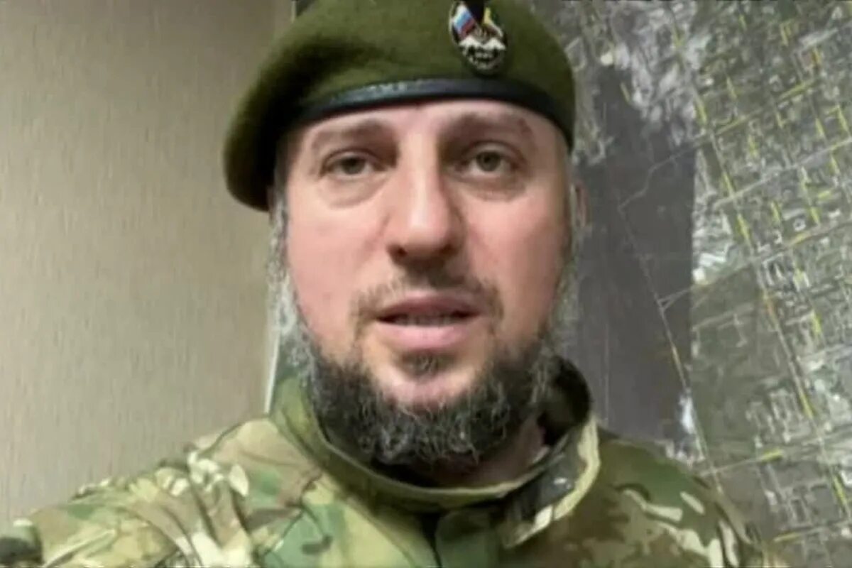 Алаудинов апти биография личная жизнь фото Генерал Алаудинов призвал всех чеченцев до 63 лет пойти на СВО - МК