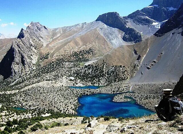 Алаудинские озера таджикистан фото File:Tajikistan Fan-Mountains - landscape 03.JPG - Wikimedia Commons