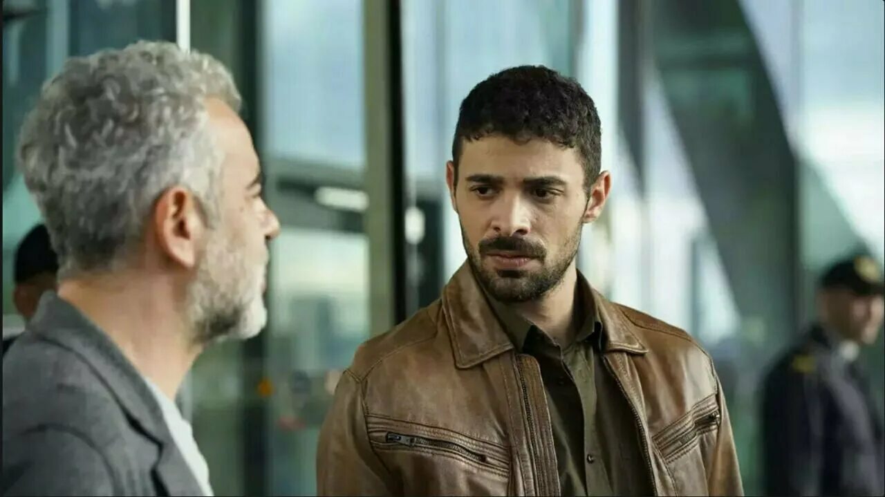 Алаз сериал дикий фото Фото: Дикий / Кадр из сериала "Дикий" (2023) #4090288