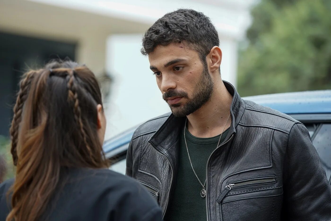 Алаз сериал дикий фото "Yabani" Episode #1.10 (TV Episode 2023) - Halit Özgür Sari as Yaman Ali - IMDb
