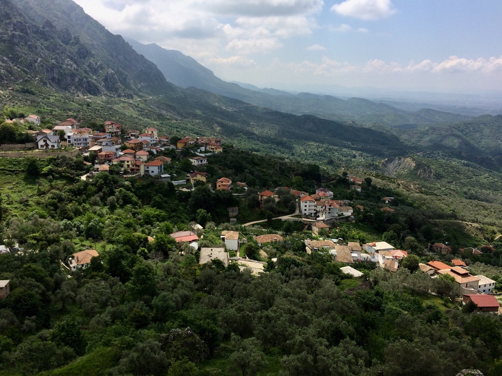Албания фото деревень File:Kruje, Albania (48085161733).jpg - Wikimedia Commons