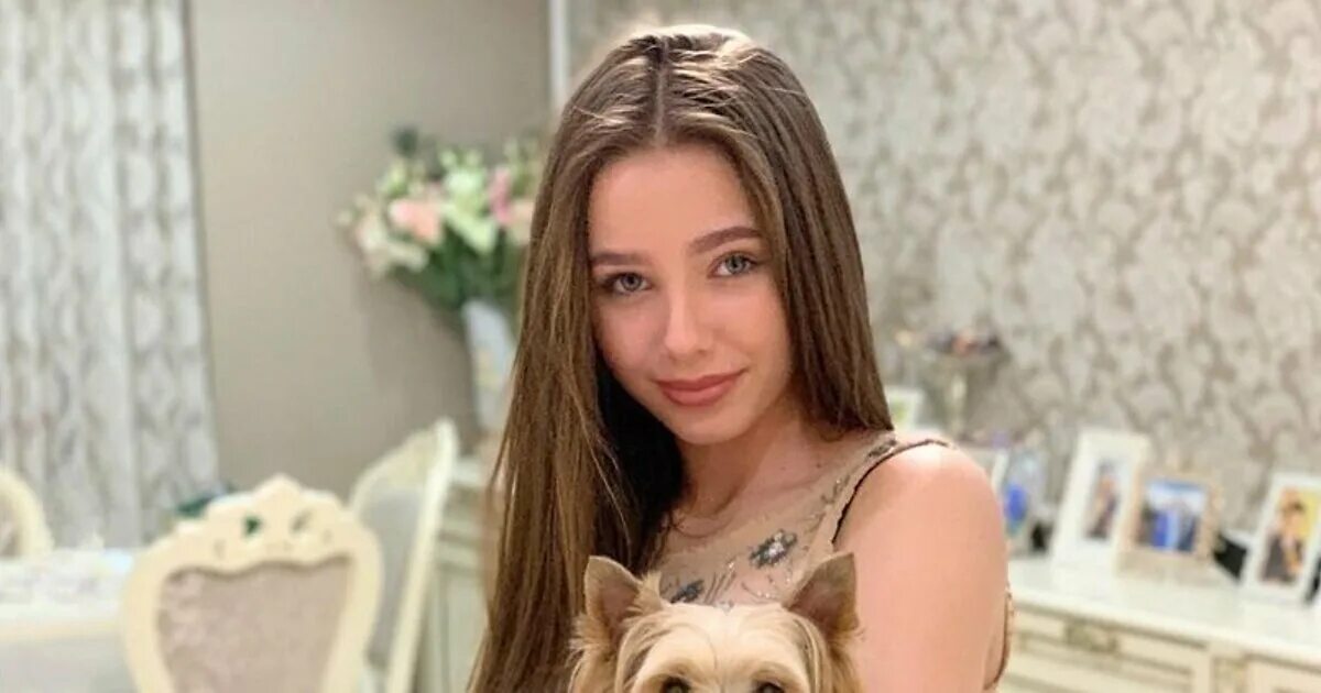 Алдонина сейчас фото Глаза как два океана": фото 14-летней дочери Началовой лишили всех дара речи - 7