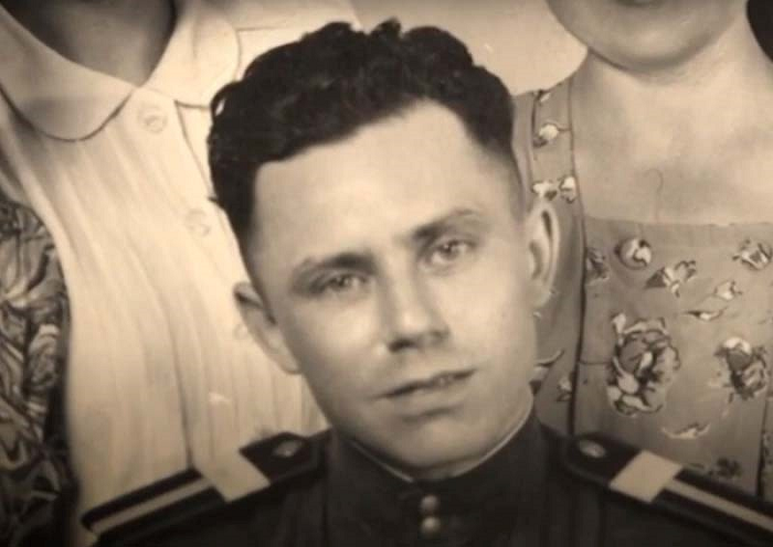 Алекс лютый реальная история как поймали фото За что 16-летнего члена Гитлерюгенд приговорили к пожизненному заключению Русска