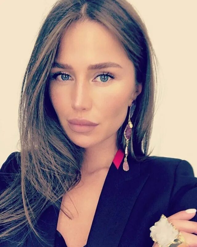 Алекса сейчас фото Фото Алексы 2018 (22 картинки) Дизайнеры, Модели и Картинки